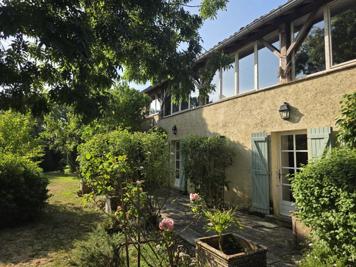 Image No.26-11 Bed House for sale