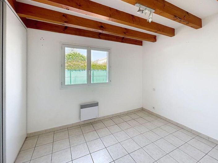 Image No.14-3 Bed House for sale