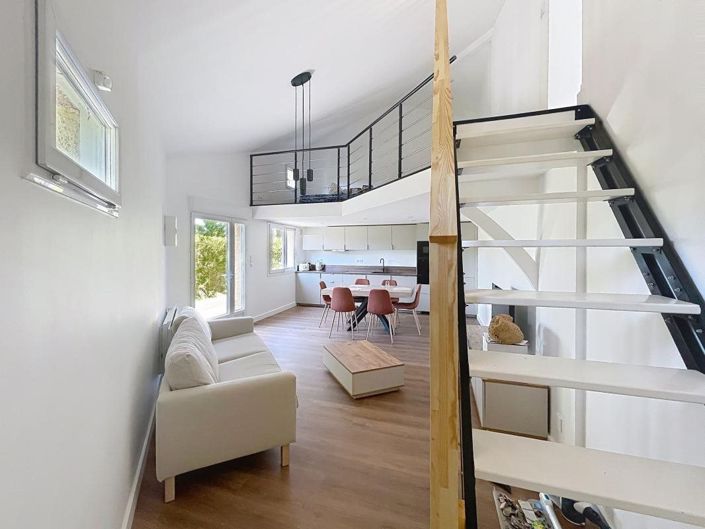 Image No.2-2 Bed House for sale