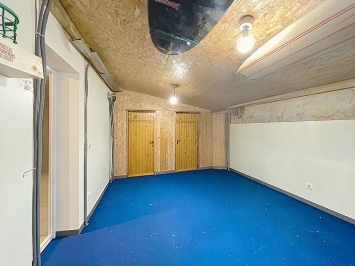 Image No.16-3 Bed House for sale