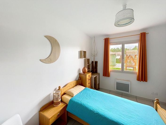 Image No.8-3 Bed House for sale