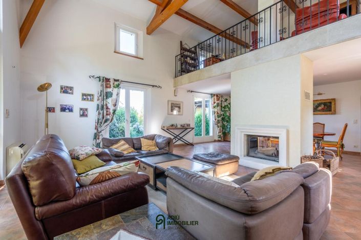 Image No.9-4 Bed House for sale