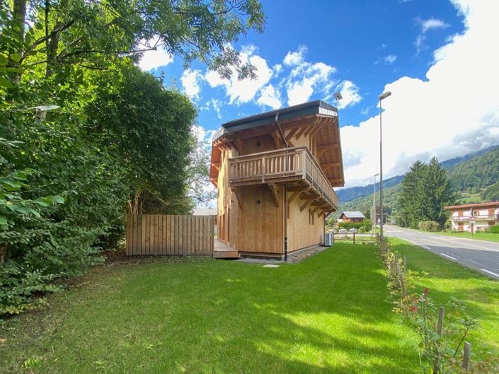 Image No.6-Propriété de 4 chambres à vendre