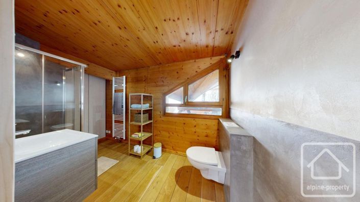 Image No.30-5 Bed Apartment for sale