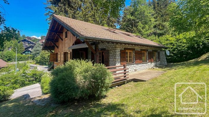 Image No.6-Propriété de 7 chambres à vendre à Arâches-la-Frasse