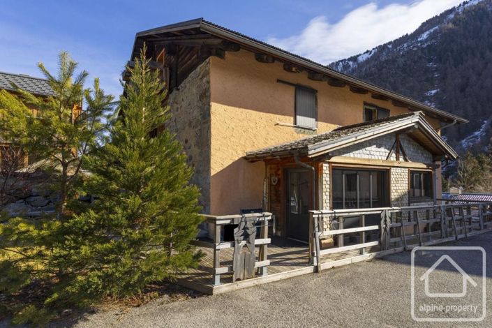 Image No.4-Propriété de 7 chambres à vendre à Vallorcine