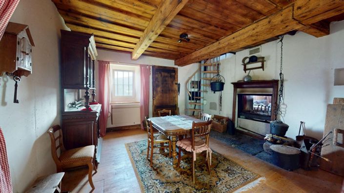 Image No.23-4 Bed House for sale