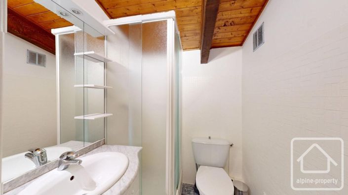 Image No.17-3 Bed Apartment for sale