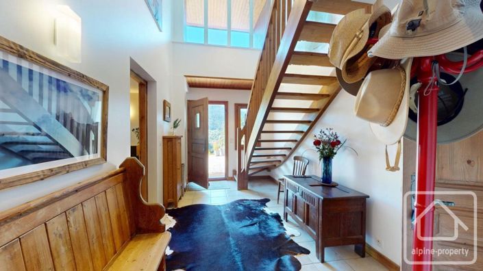 Image No.55-7 Bed Property for sale