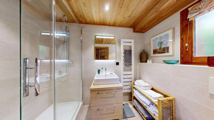 Image No.12-Propriété de 4 chambres à vendre à Chatel
