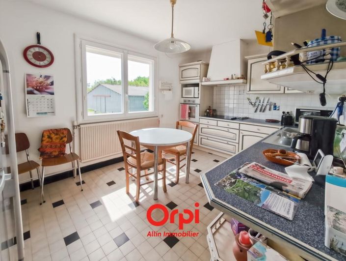 Image No.3-3 Bed House for sale