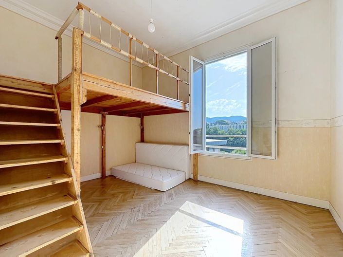 Image No.8-3 Bed Apartment for sale