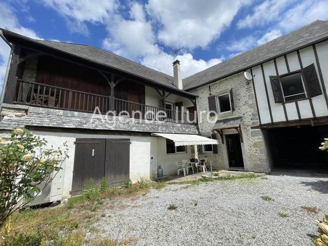Image No.2-5 Bed House for sale