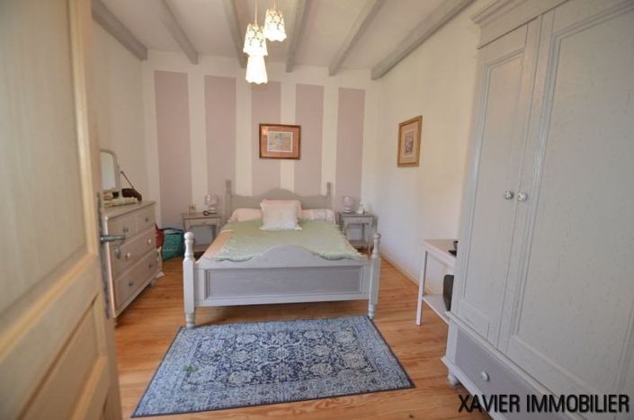 Image No.18-4 Bed House for sale
