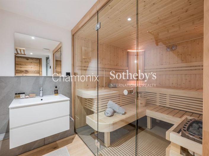 Image No.14-3 Bed Apartment for sale