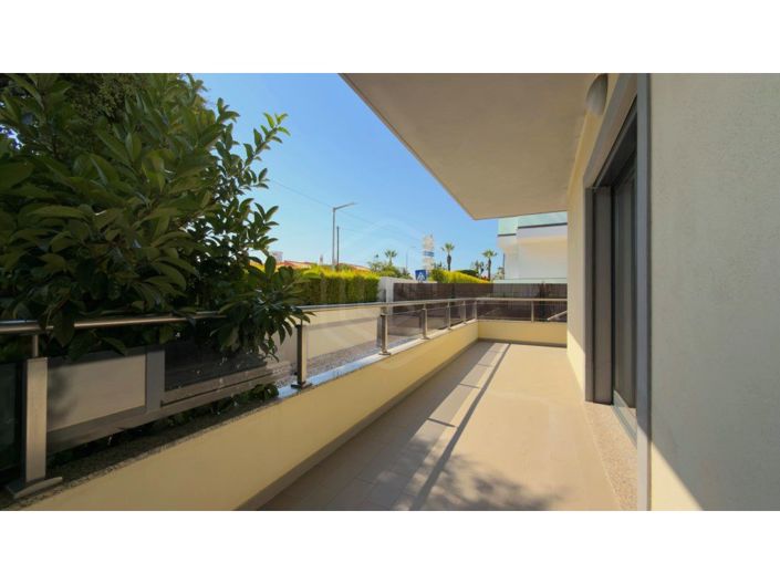Image No.22-1 Bed Apartment for sale