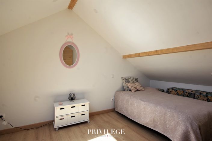 Image No.22-5 Bed House for sale
