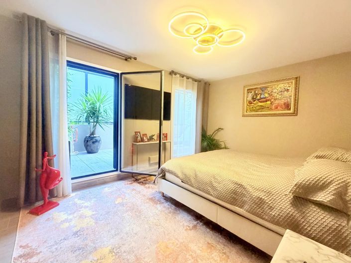 Image No.11-3 Bed Apartment for sale