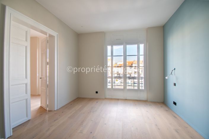 Image No.17-2 Bed Apartment for sale