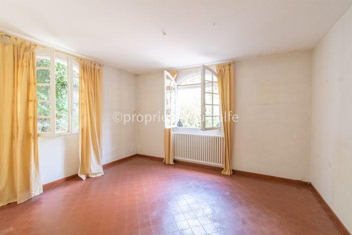 Image No.14-4 Bed House for sale