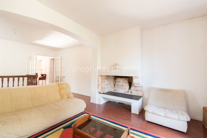 Image No.16-4 Bed House for sale
