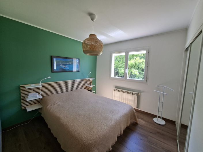 Image No.14-4 Bed House for sale