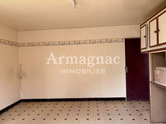 Image No.3-3 Bed House for sale