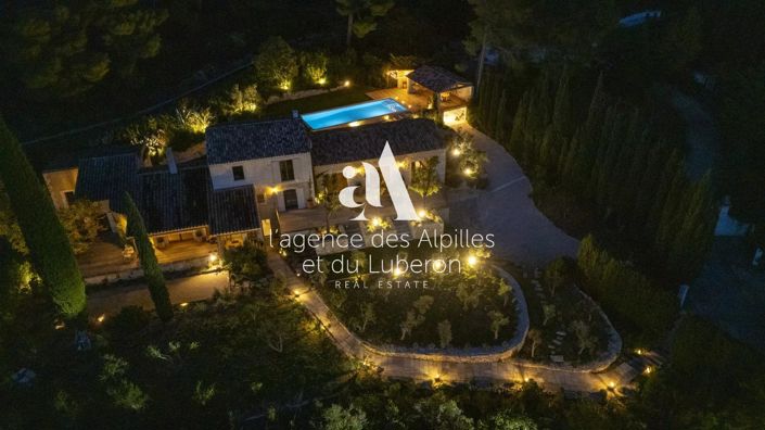 Image No.34-6 Bed House for sale