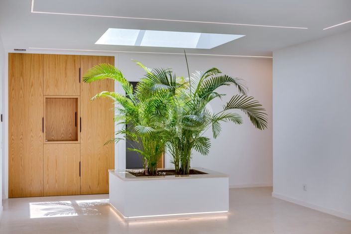 Image No.27-3 Bed House for sale