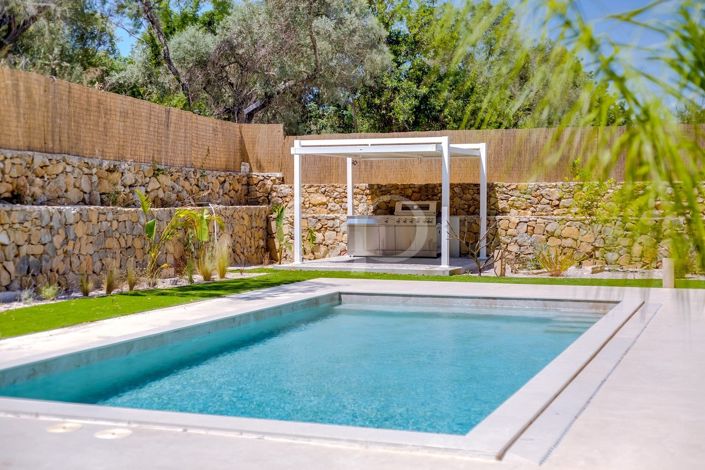 Image No.3-3 Bed House for sale