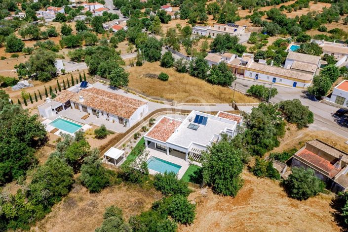 Image No.43-3 Bed House for sale