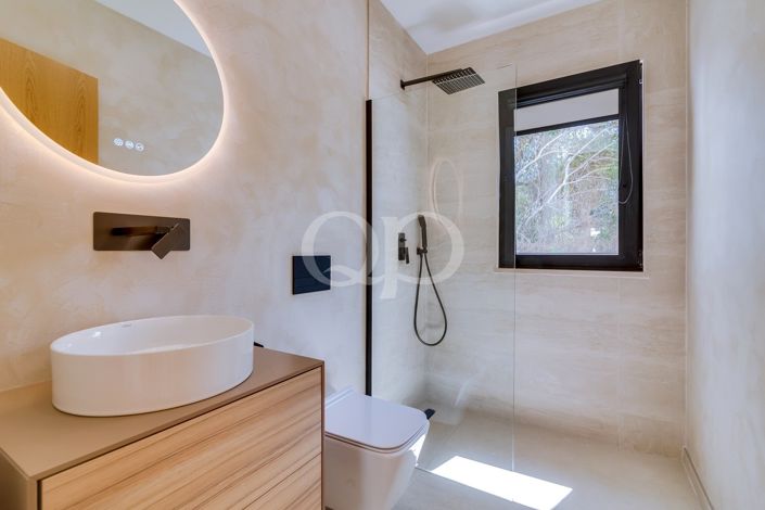 Image No.50-3 Bed House for sale
