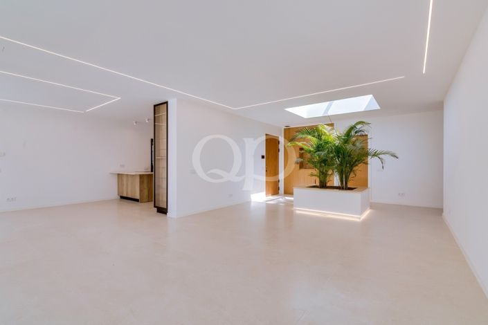 Image No.56-3 Bed House for sale