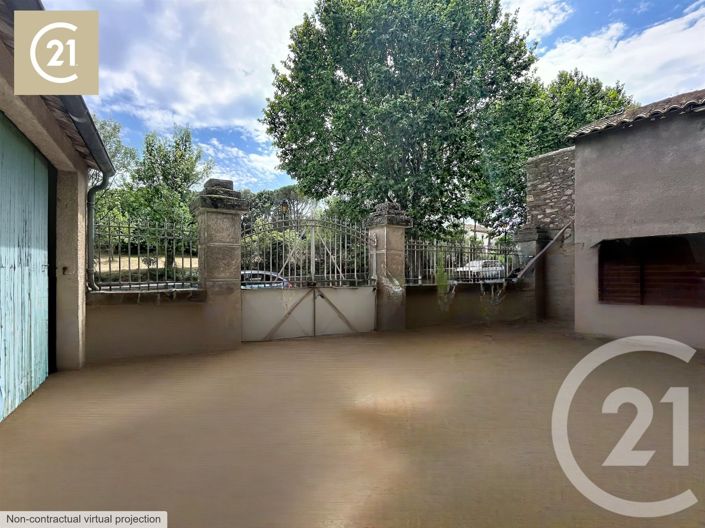 Image No.13-6 Bed House for sale