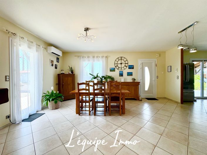 Image No.4-4 Bed House for sale