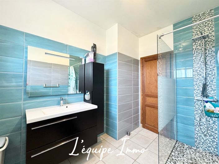Image No.9-4 Bed House for sale