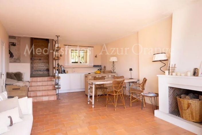 Image No.5-Appartement de 2 chambres à vendre à Grimaud