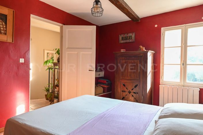 Image No.11-3 Bed House for sale