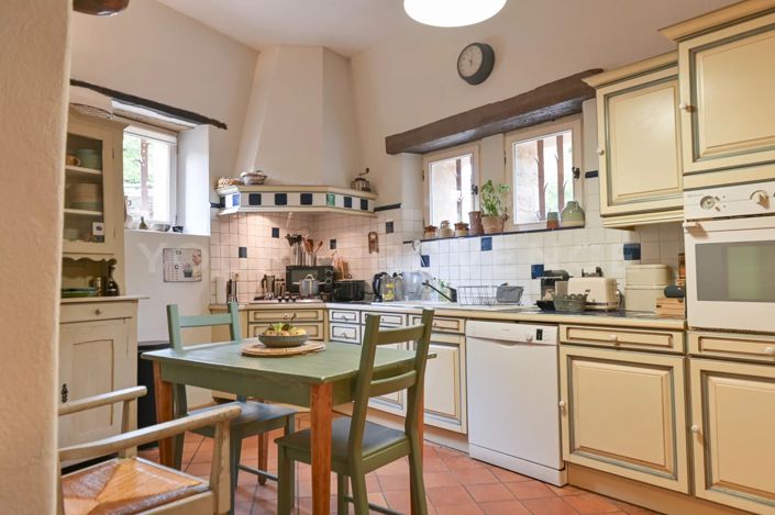 Image No.9-3 Bed House for sale