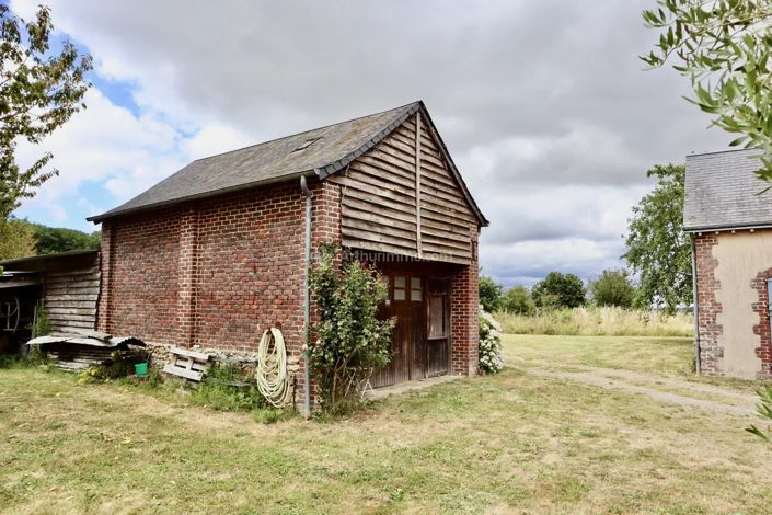 Image No.17-3 Bed House for sale