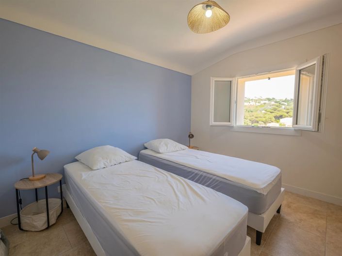 Image No.11-2 Bed Apartment for sale