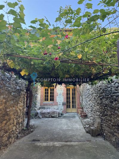 Image No.2-4 Bed House for sale