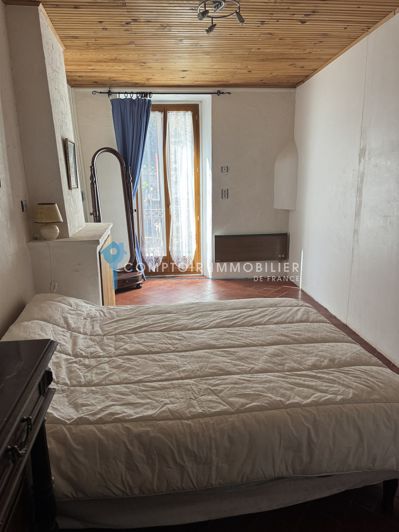 Image No.9-4 Bed House for sale