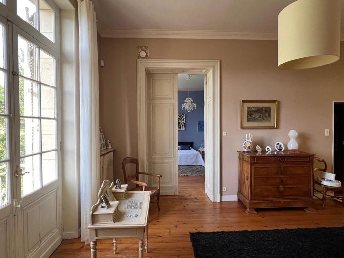 Image No.11-4 Bed House for sale