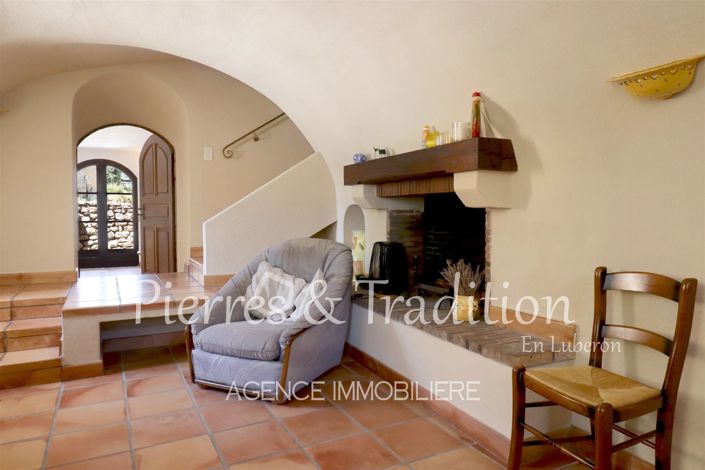 Image No.6-3 Bed House for sale