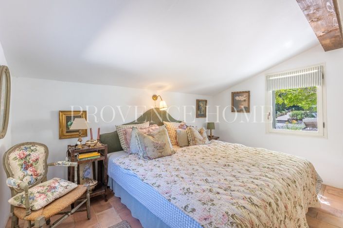 Image No.8-3 Bed House for sale
