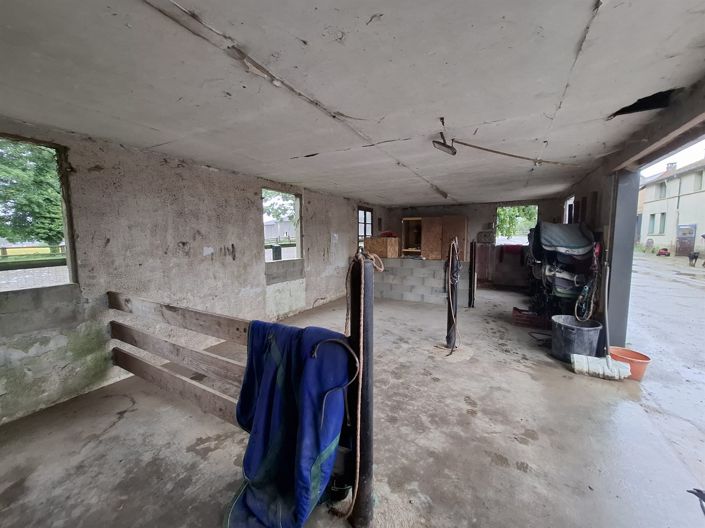 Image No.6-House for sale