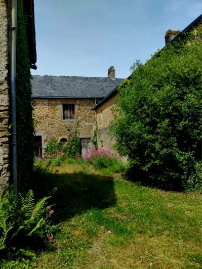Image No.27-4 Bed House for sale