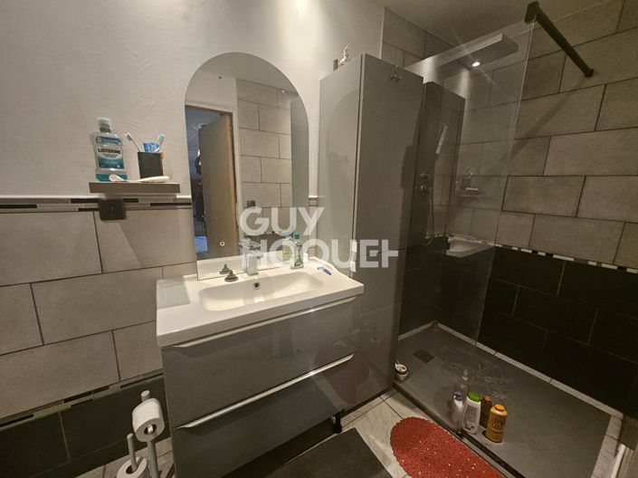 Image No.16-4 Bed House for sale