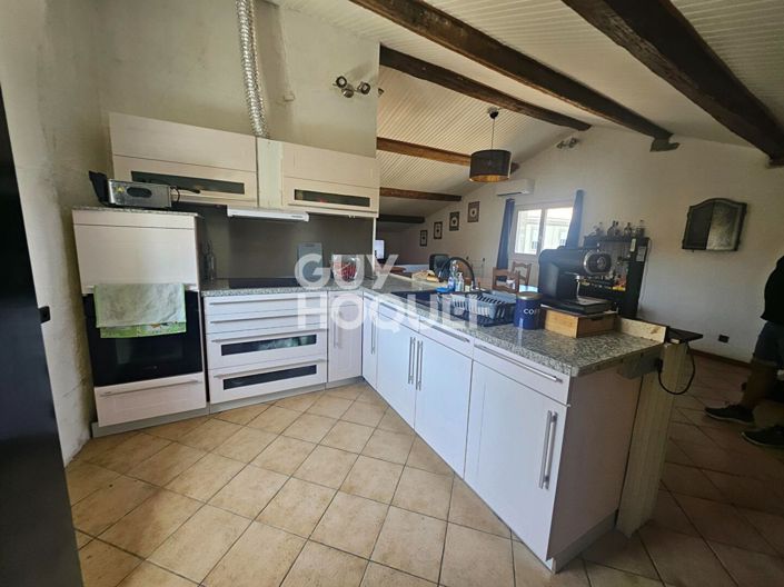 Image No.9-4 Bed House for sale